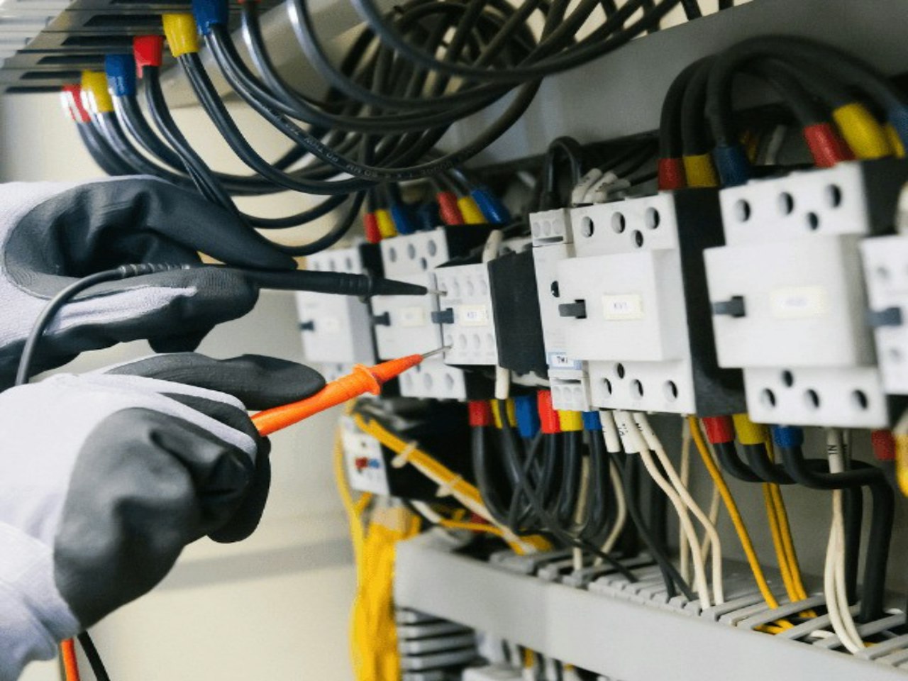 Elektroinštalácie – meranie v rozvádzači
