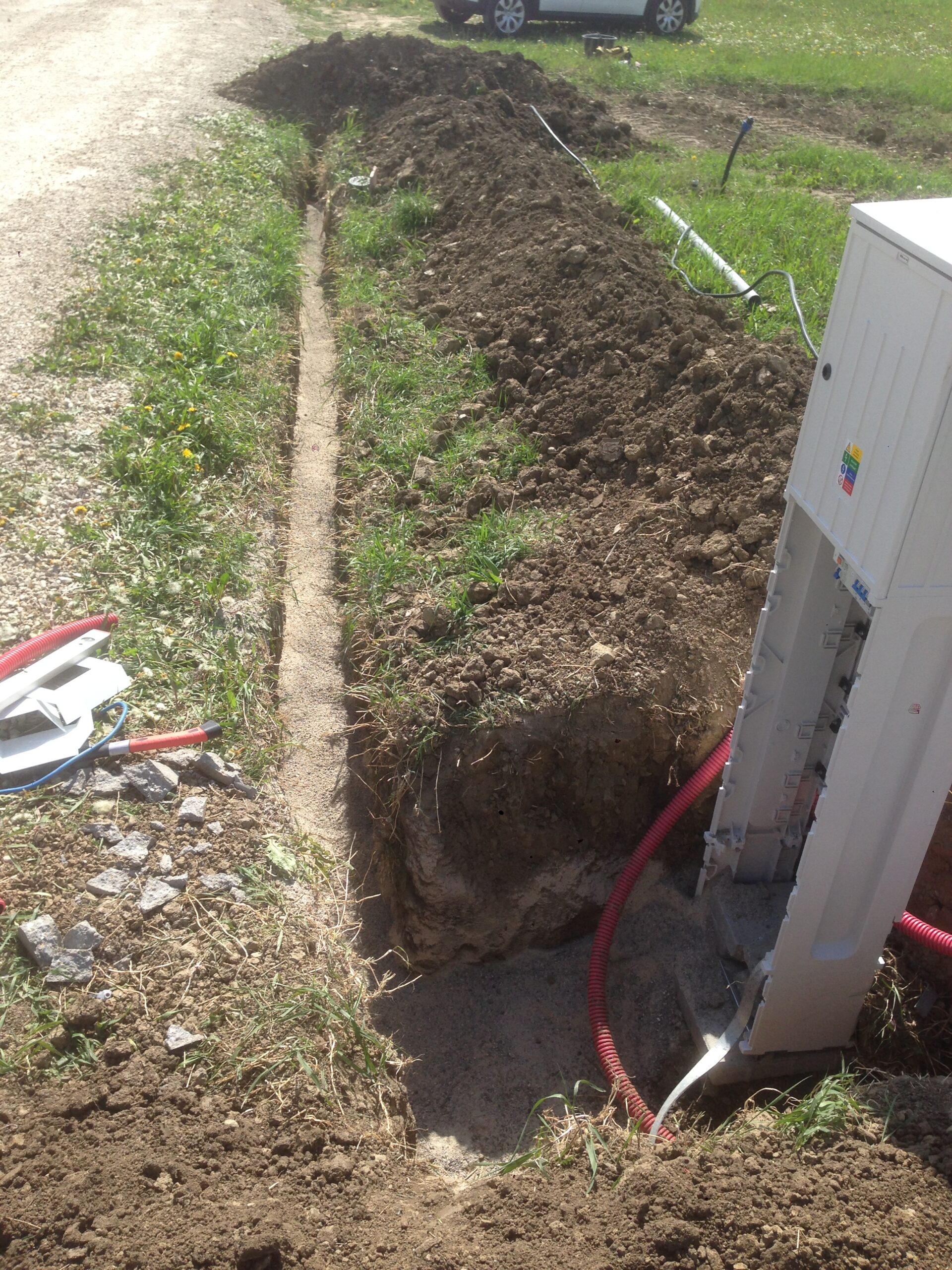 Earthworks / manual, mini excavator /